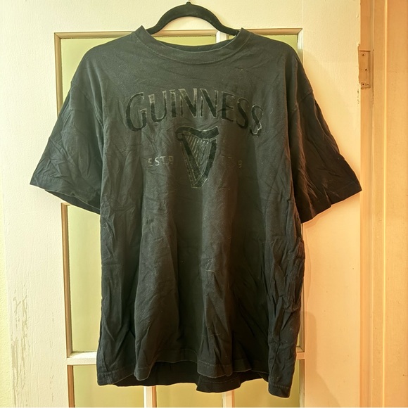 Guinness Official Merch Top - Picture 2 of 6
